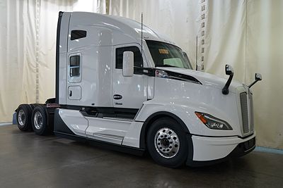 2027 Kenworth T680