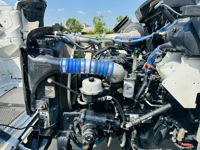 2022 Kenworth T270
