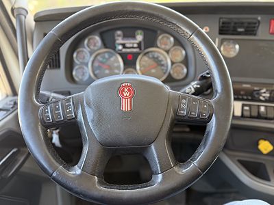 2020 Kenworth T680