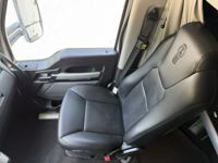 2023 Kenworth T680