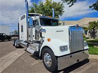 2025 Kenworth W900L