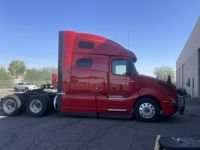 2022 Volvo VNL64T760