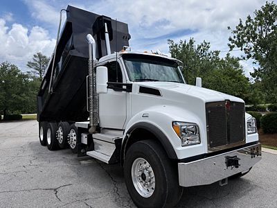 2025 Kenworth T880S