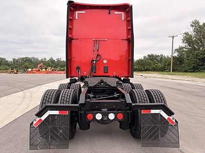 2022 Kenworth T680