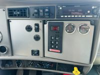 2022 Kenworth T270