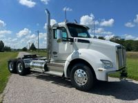 2026 Kenworth T880