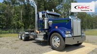 2022 Kenworth W900L