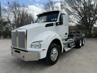 2024 Kenworth T880