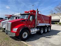 Used 2022 Kenworth T880 for Sale