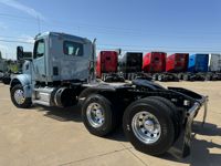 2022 Peterbilt 567