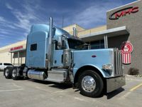 2023 Peterbilt 389