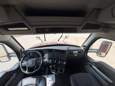 2023 Kenworth T680