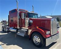 2025 Kenworth W900L