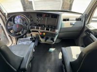 2020 Kenworth T680