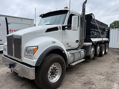 2021 Kenworth T880