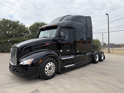 2023 Peterbilt 579