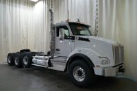 2027 Kenworth T880