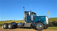 2025 Kenworth W900L