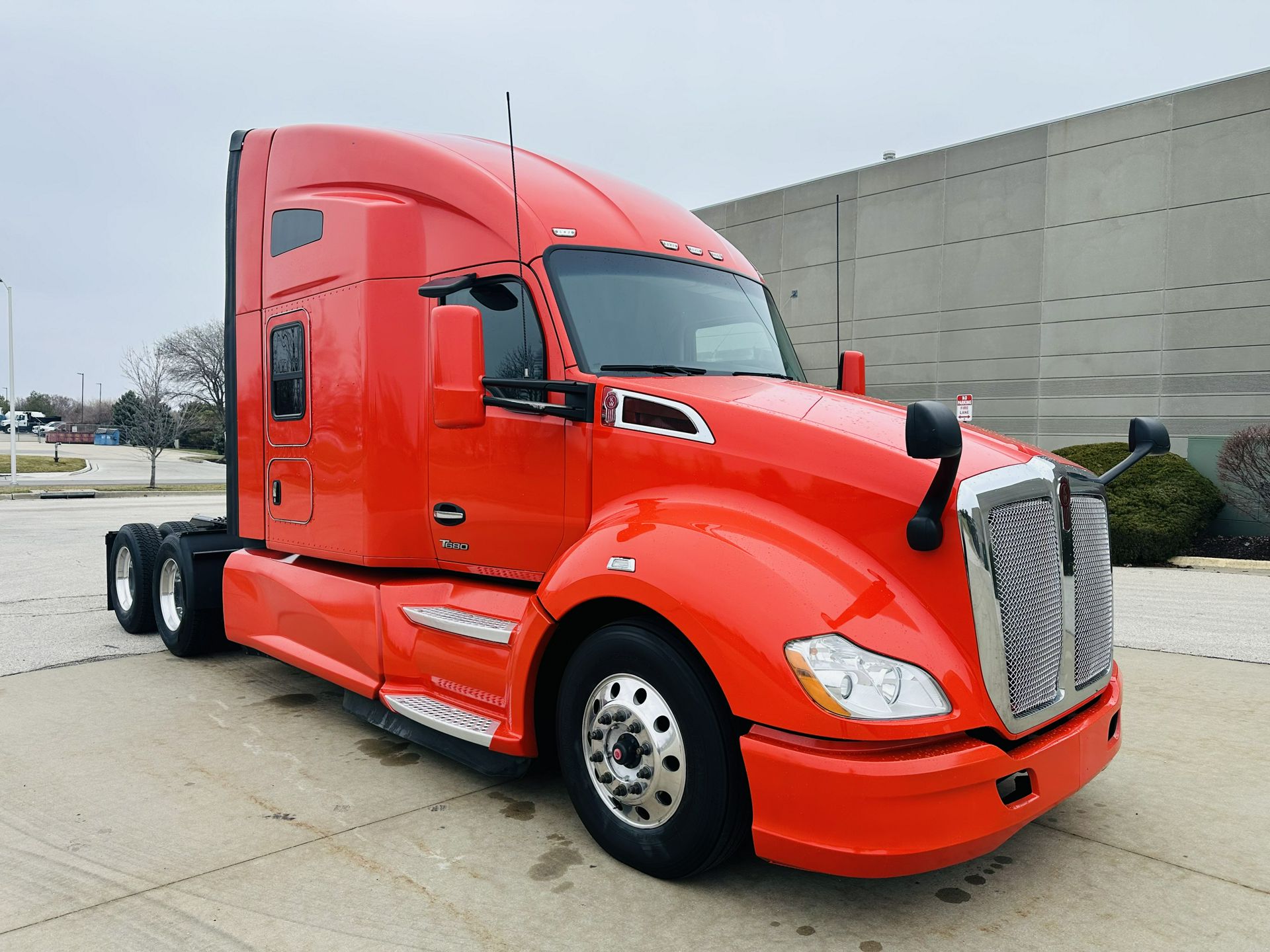 2022 Kenworth T680