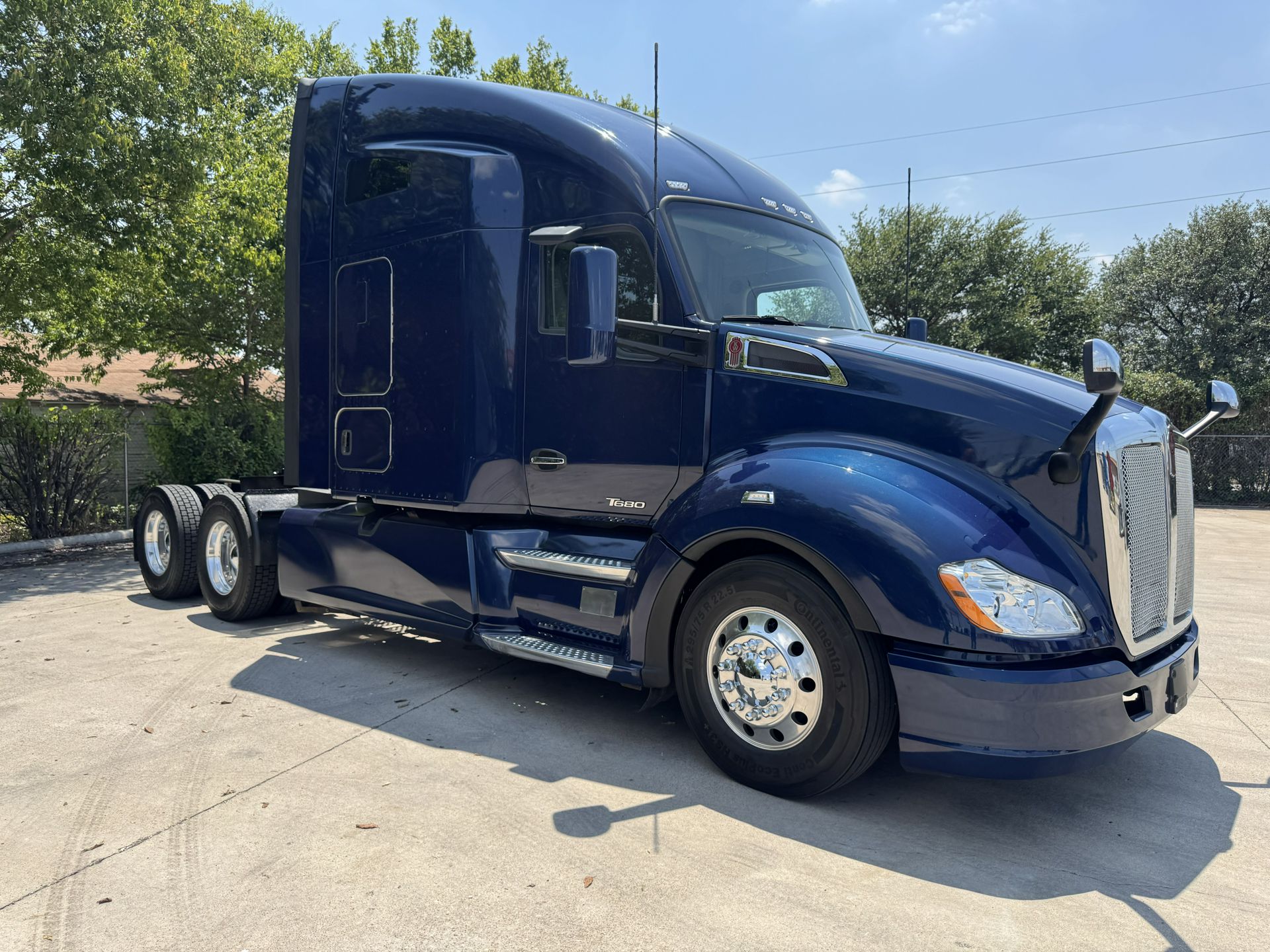 2021 Kenworth T680