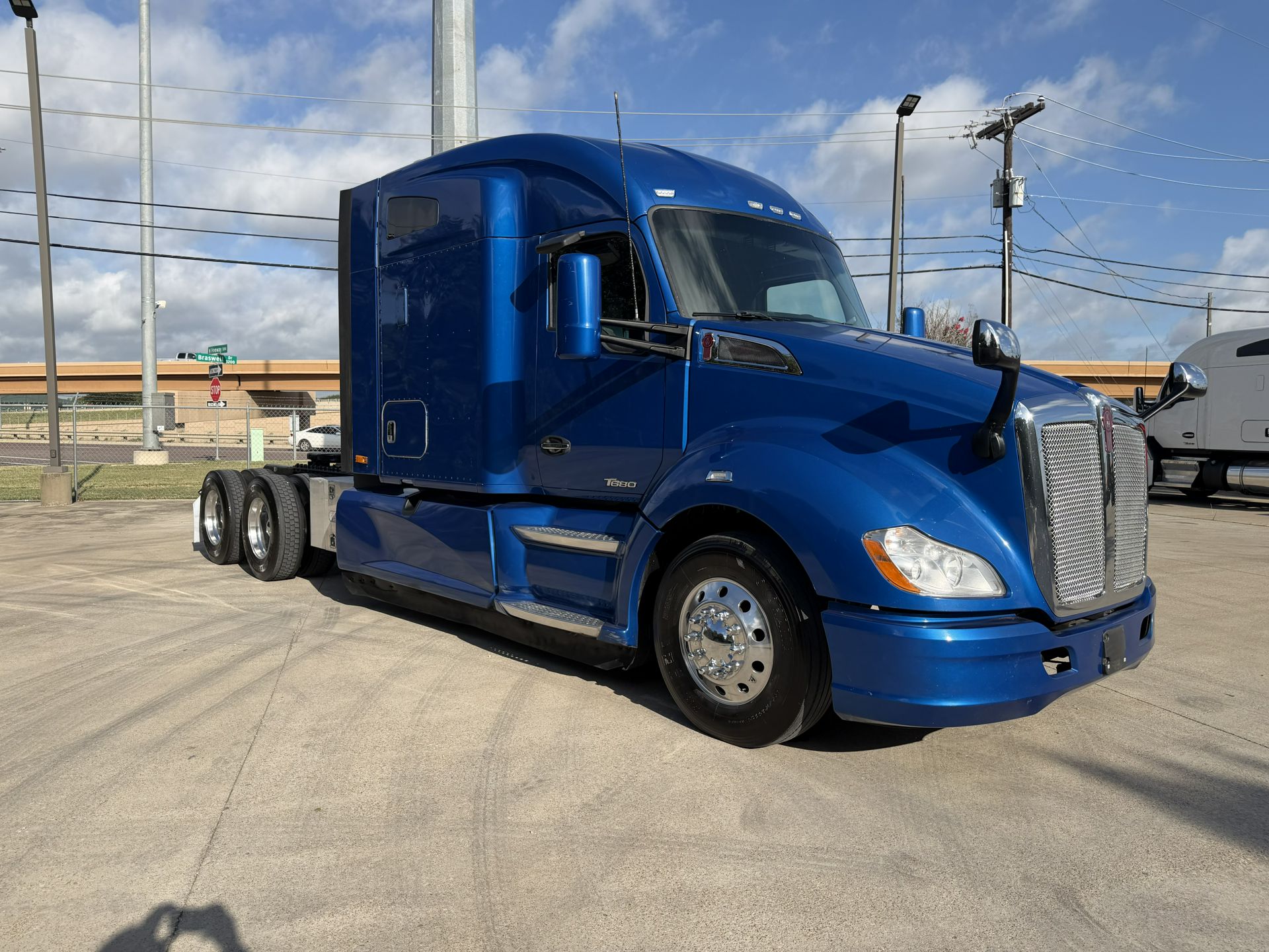 2021 Kenworth T680