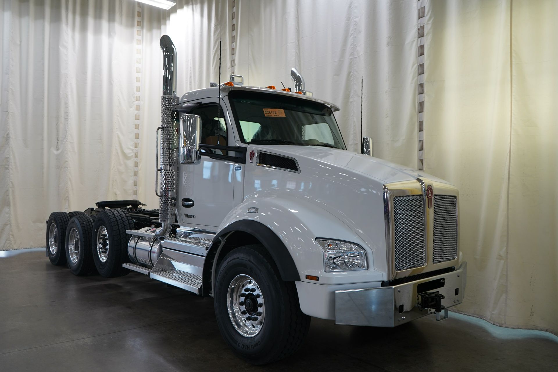 2026 Kenworth T880
