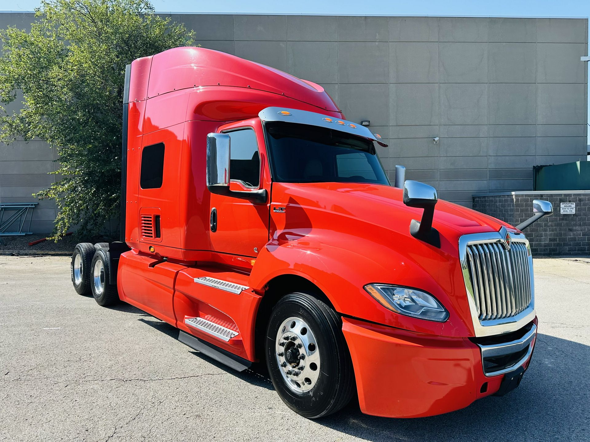 2020 International LT625