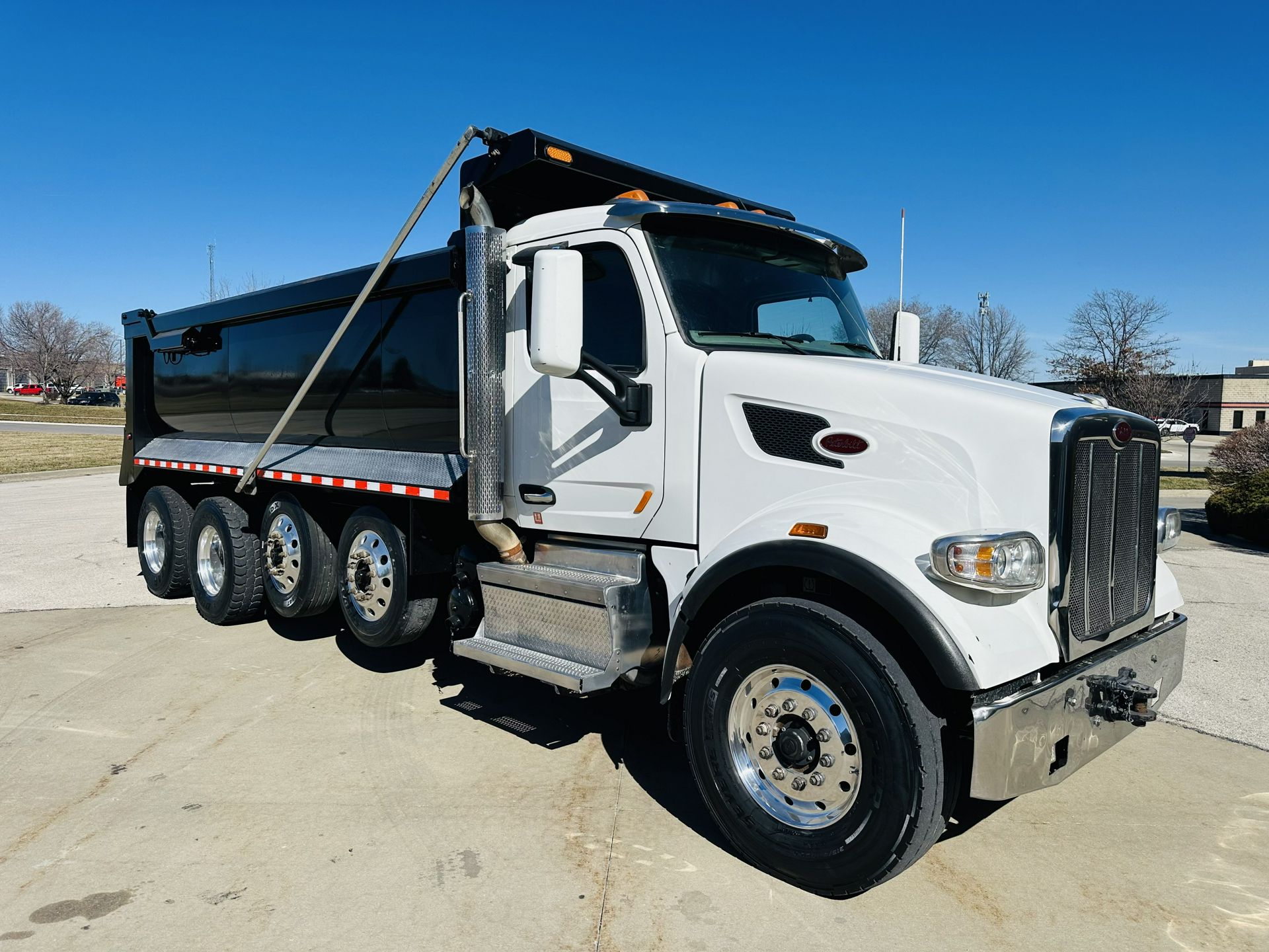 2019 Peterbilt 567