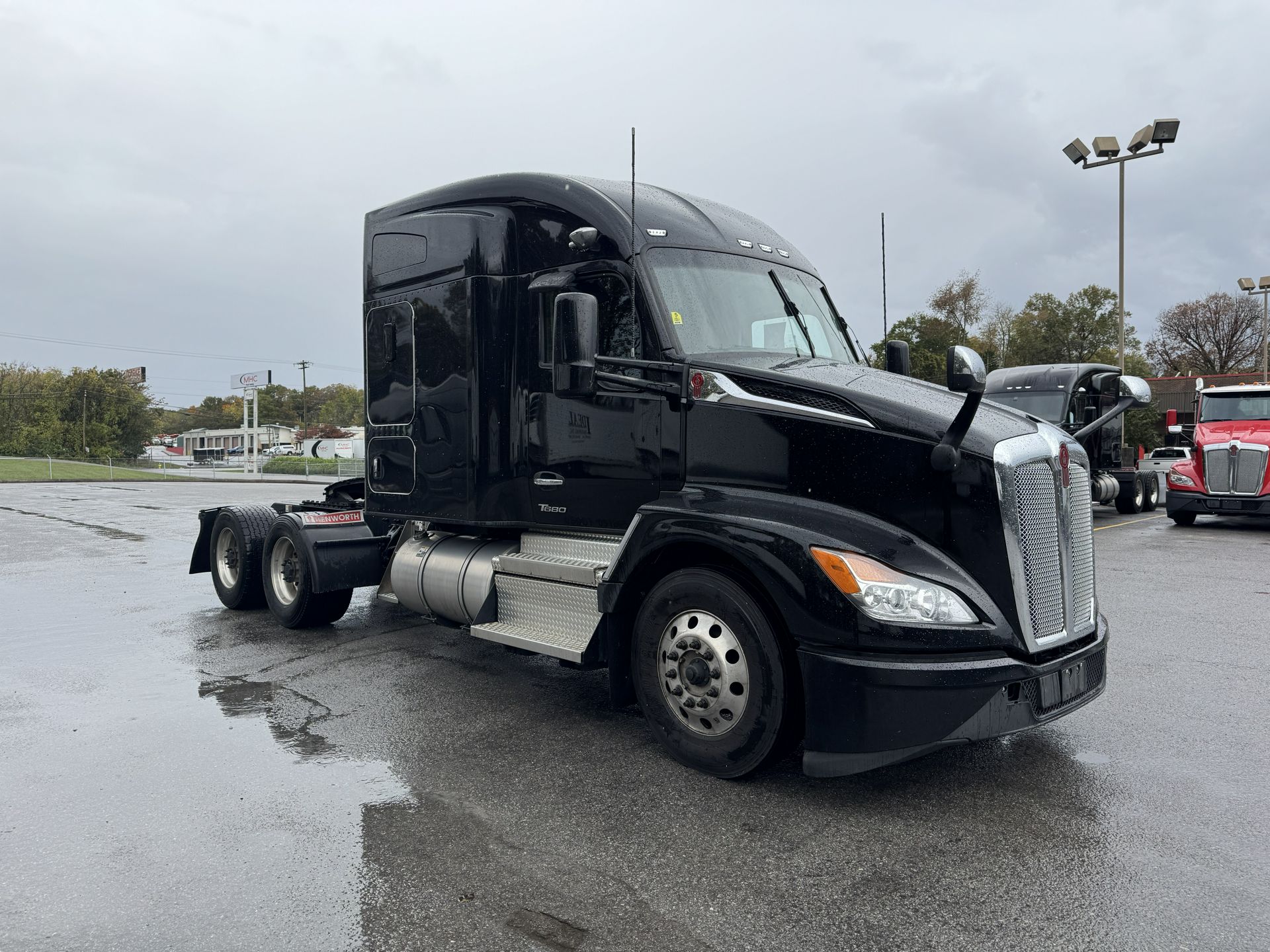 2023 Kenworth T680