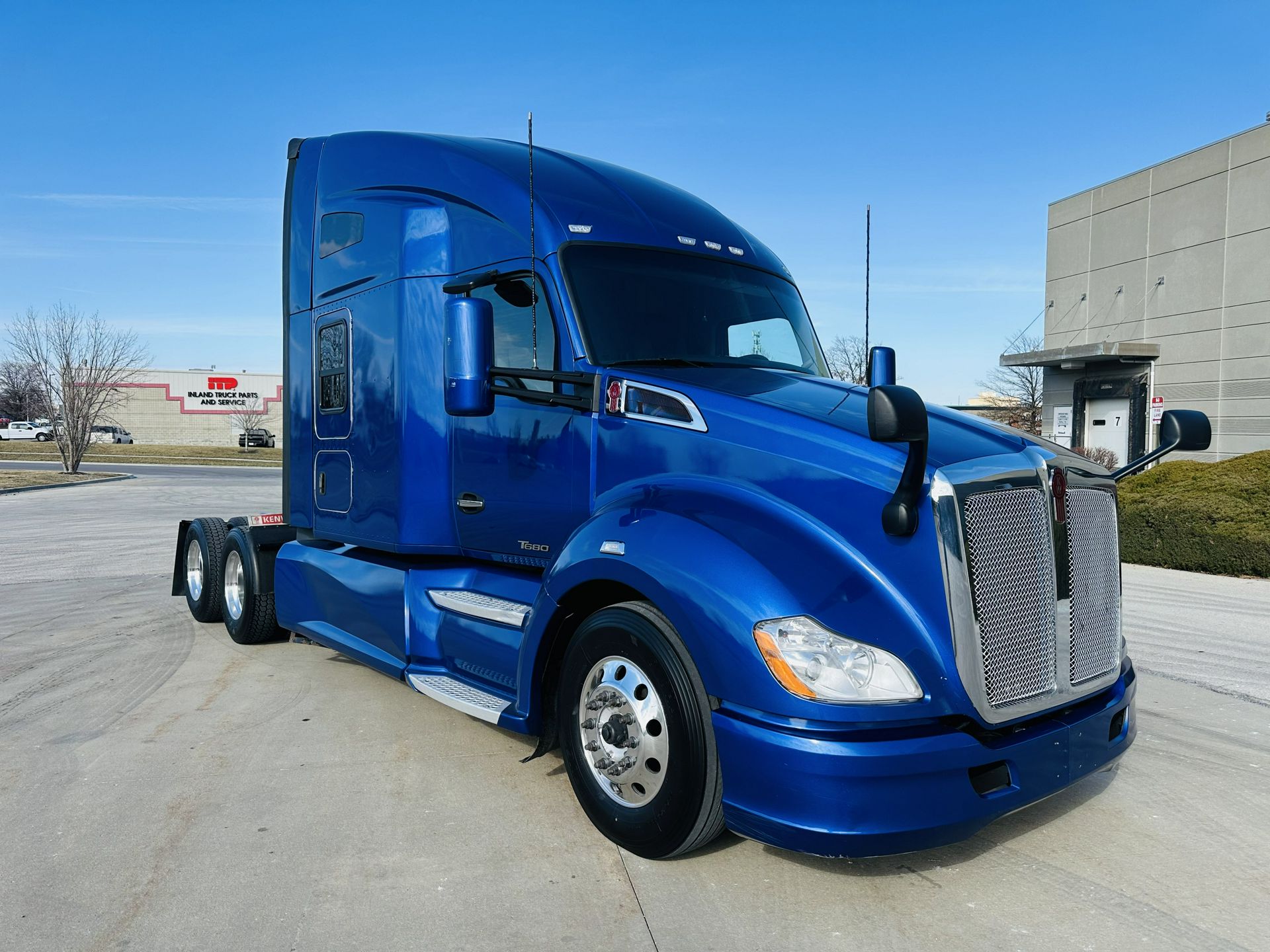 2022 Kenworth T680