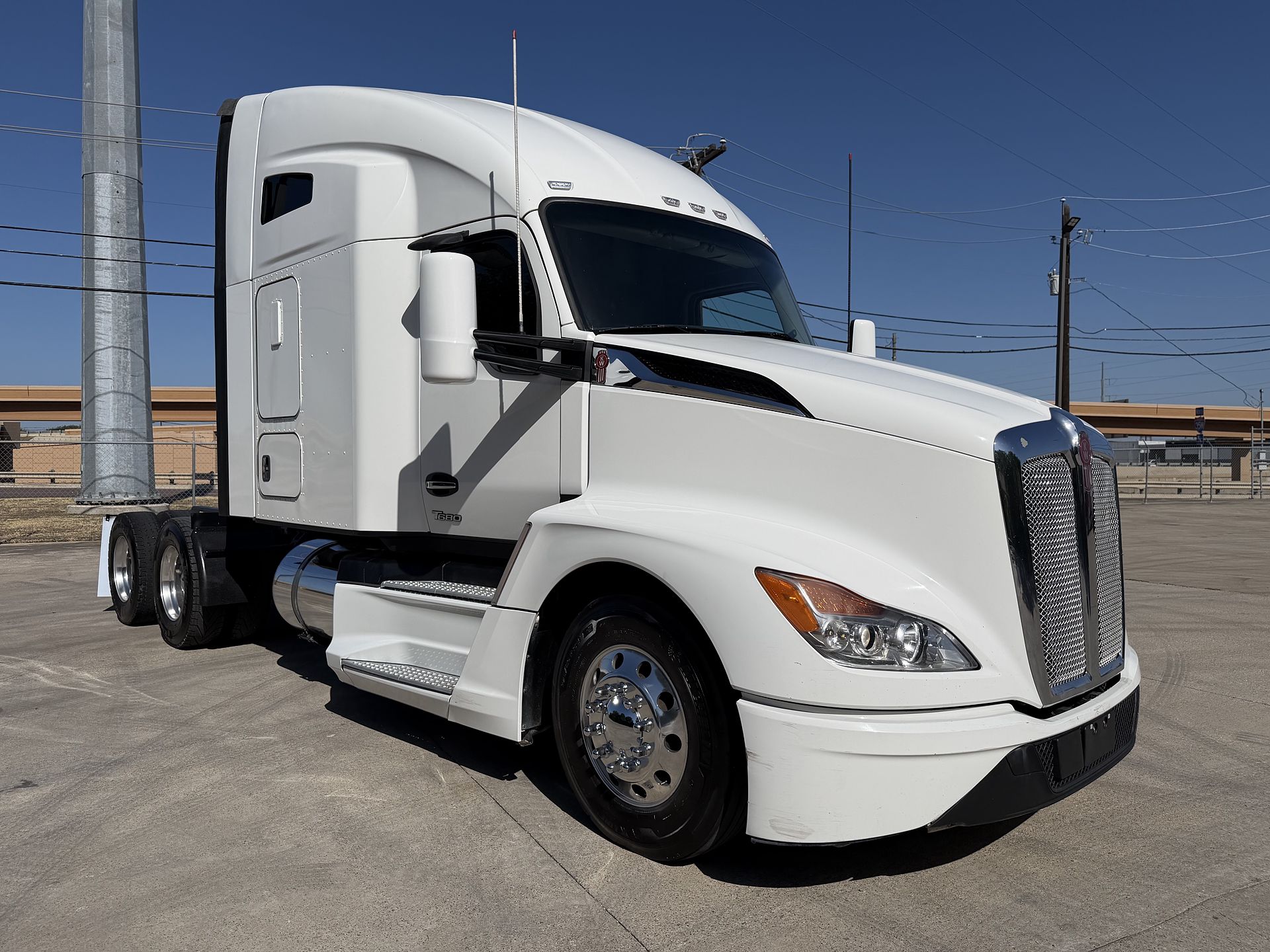2023 Kenworth T680