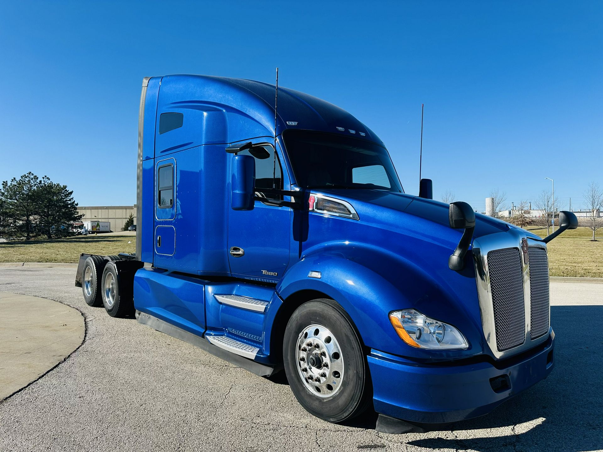 2022 Kenworth T680