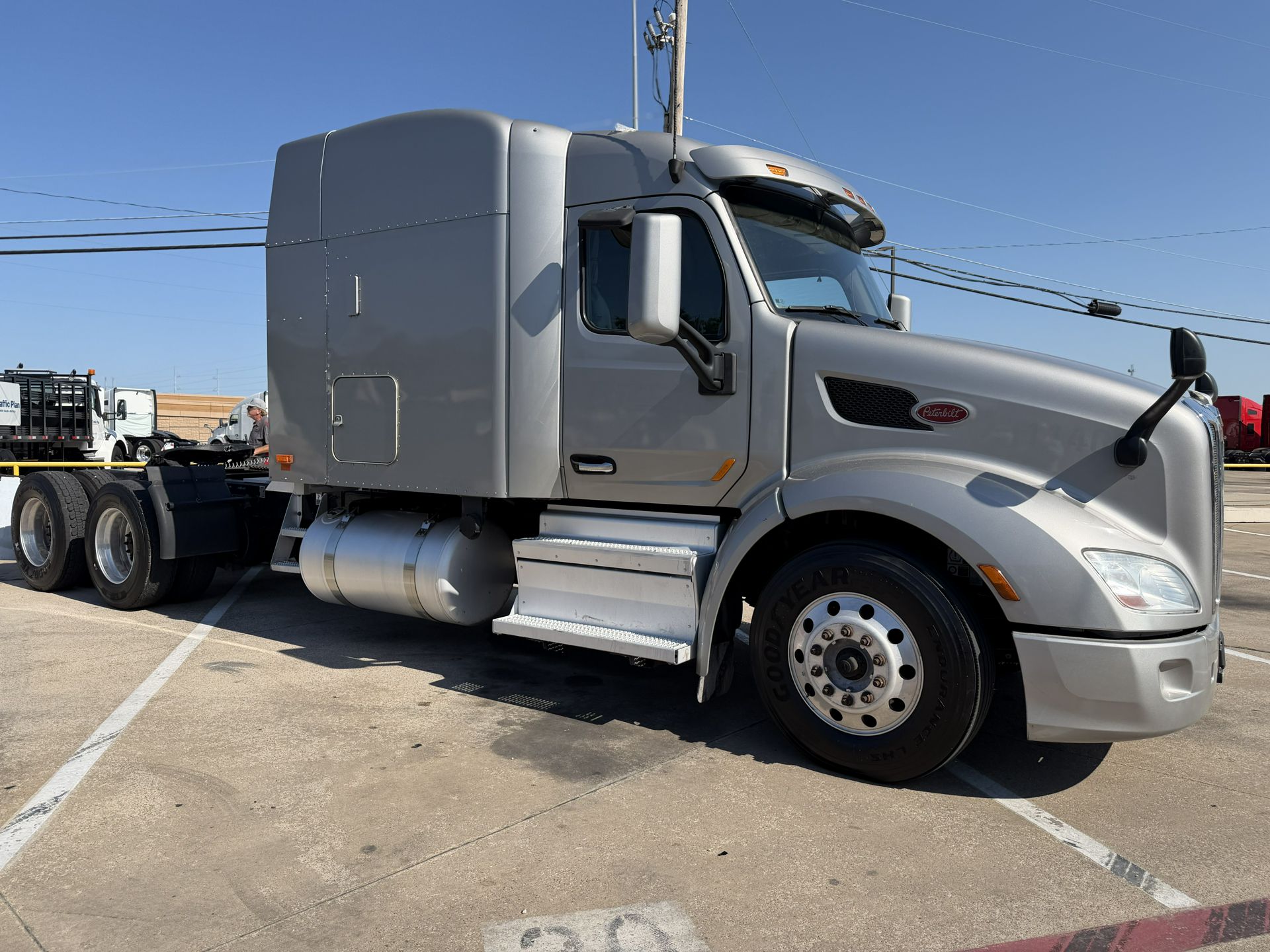 2021 Peterbilt 579
