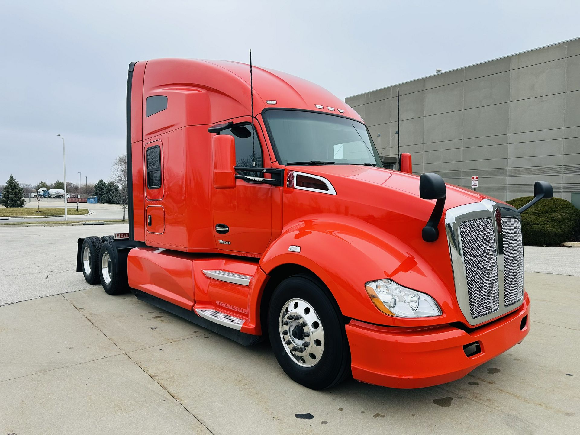 2022 Kenworth T680