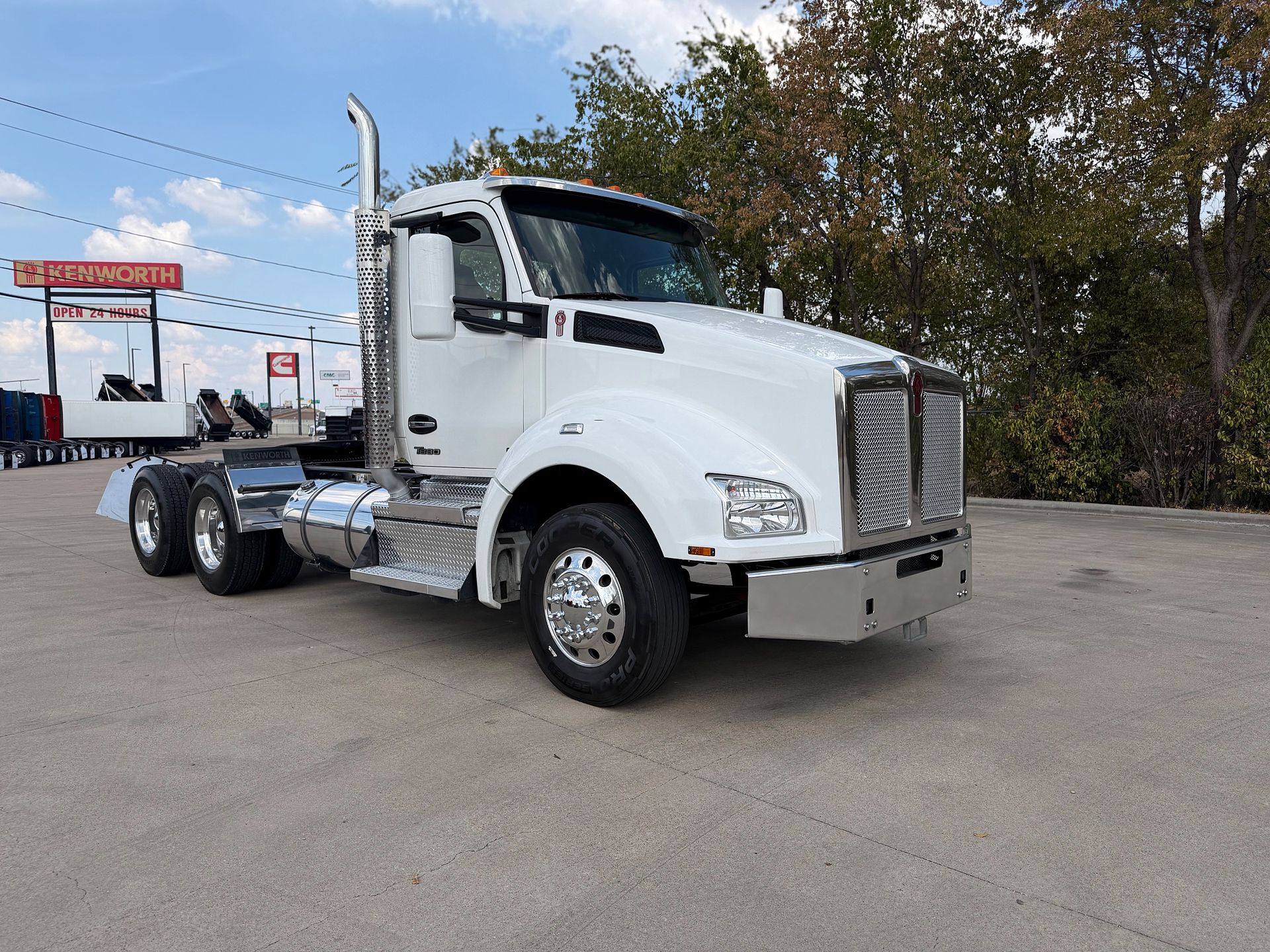 2022 Kenworth T880