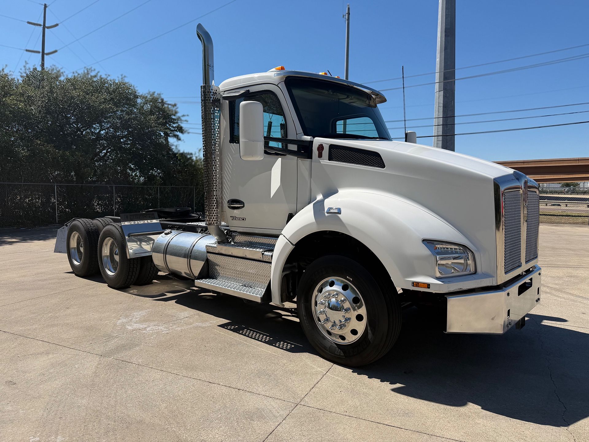 2022 Kenworth T880