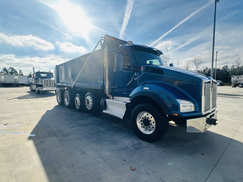 2017 Kenworth T880