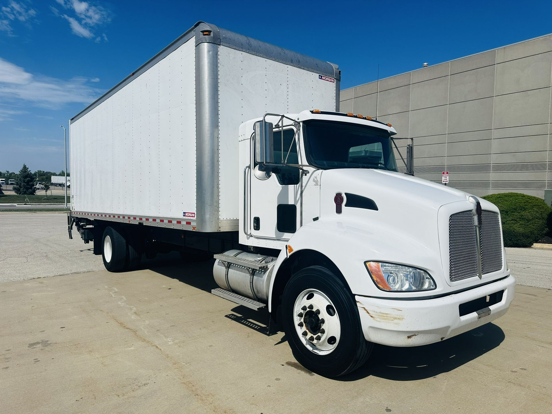 2020 Kenworth T270