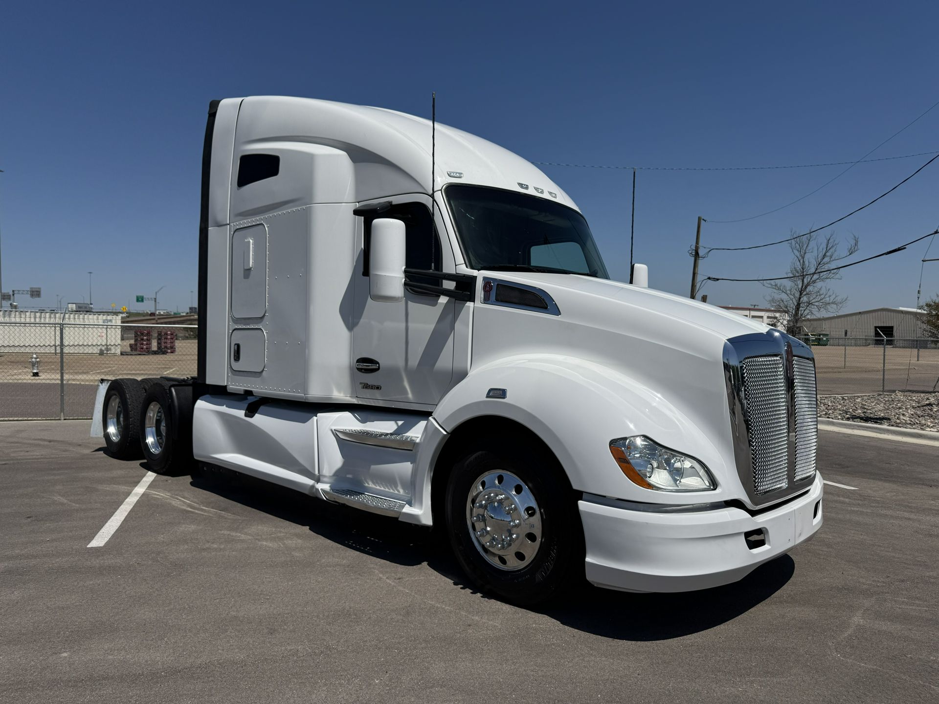 2022 Kenworth T680
