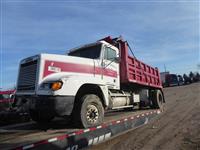 Used 1995 Freightliner FLD12064T for Sale