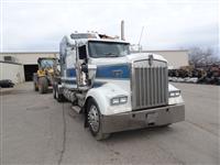 2005 Kenworth W900