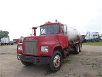 1973 Mack DM685S