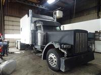 1999 Peterbilt 379/127
