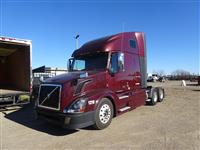 2015 Volvo VNL64