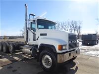 2004 Mack CH613