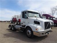 2016 Volvo VNM64T630