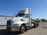2017 Mack CXU613