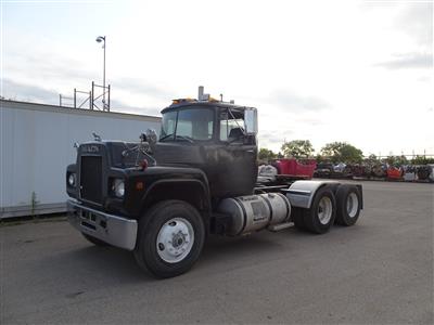 1988 Mack R686ST