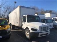 2005 Freightliner BUSINESS CLASS M2 106