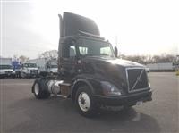2013 Volvo VNL42T300